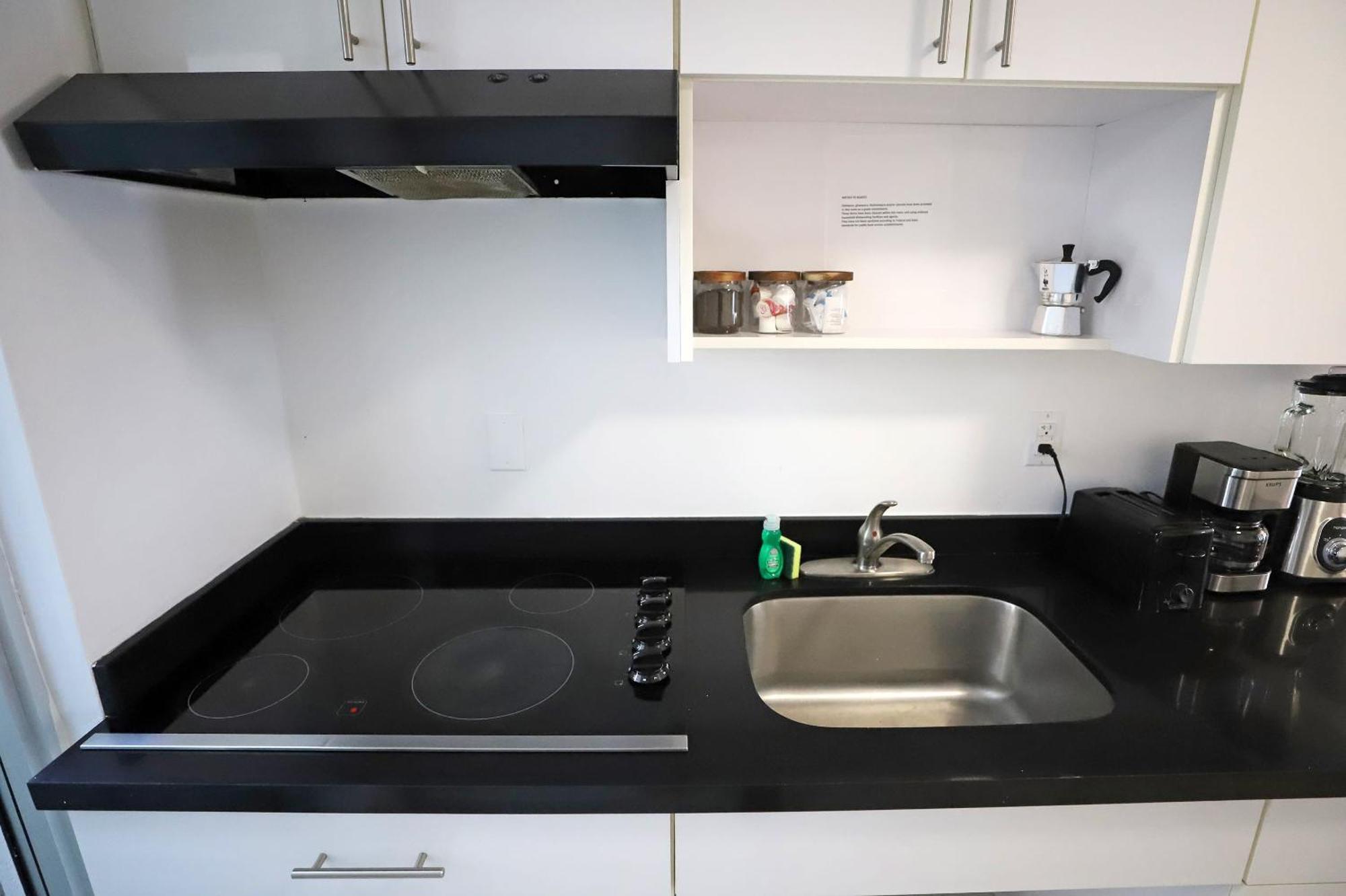 South Beach 2 Bedroom Family Pet Friendly Apartment With Free Parking On Premise ไมอามีบีช ภายนอก รูปภาพ