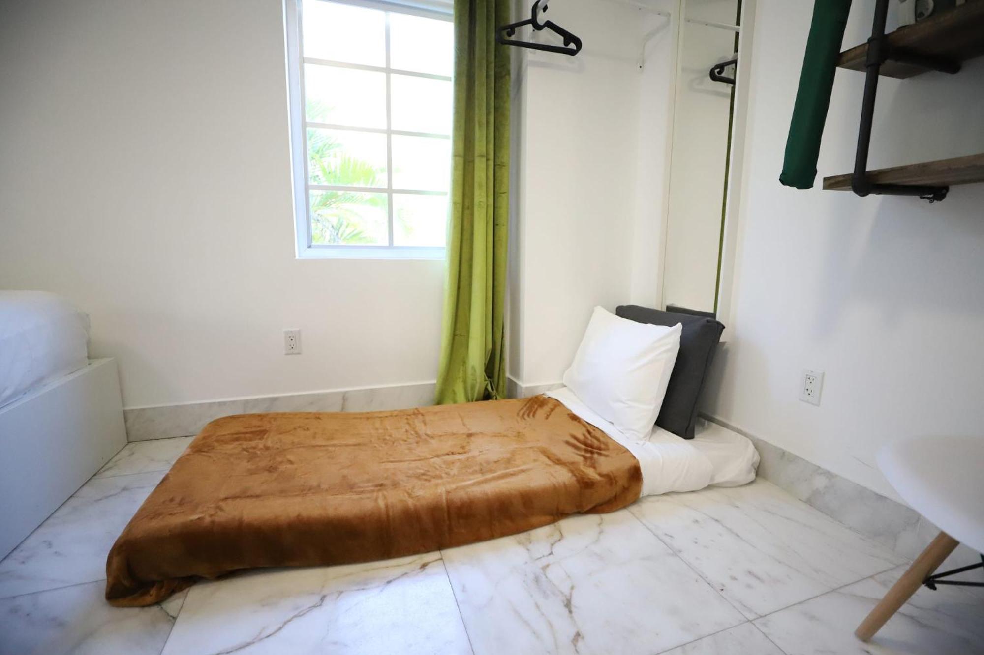 South Beach 2 Bedroom Family Pet Friendly Apartment With Free Parking On Premise ไมอามีบีช ภายนอก รูปภาพ